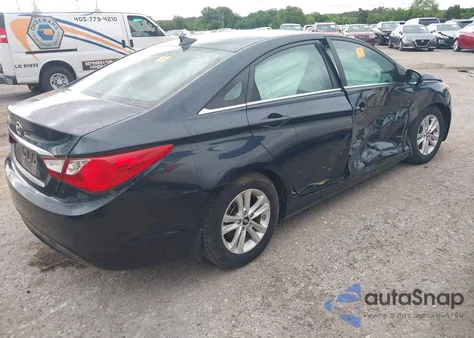 2013 Hyundai Sonata Gls from USA, damaged, VIN 5NPEB4AC9DH785921